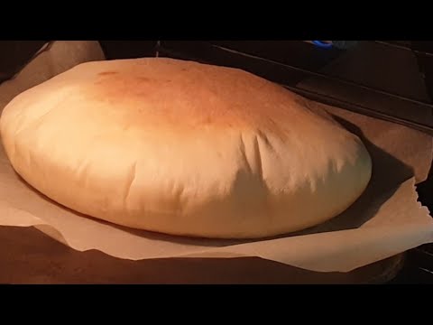 Pita Bread / Egyptian Bread #49 / طريقة عمل الخبز الابيض في الفرن