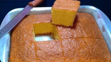طريقة عمل الكيكة العادية الهشة بالبرتقال